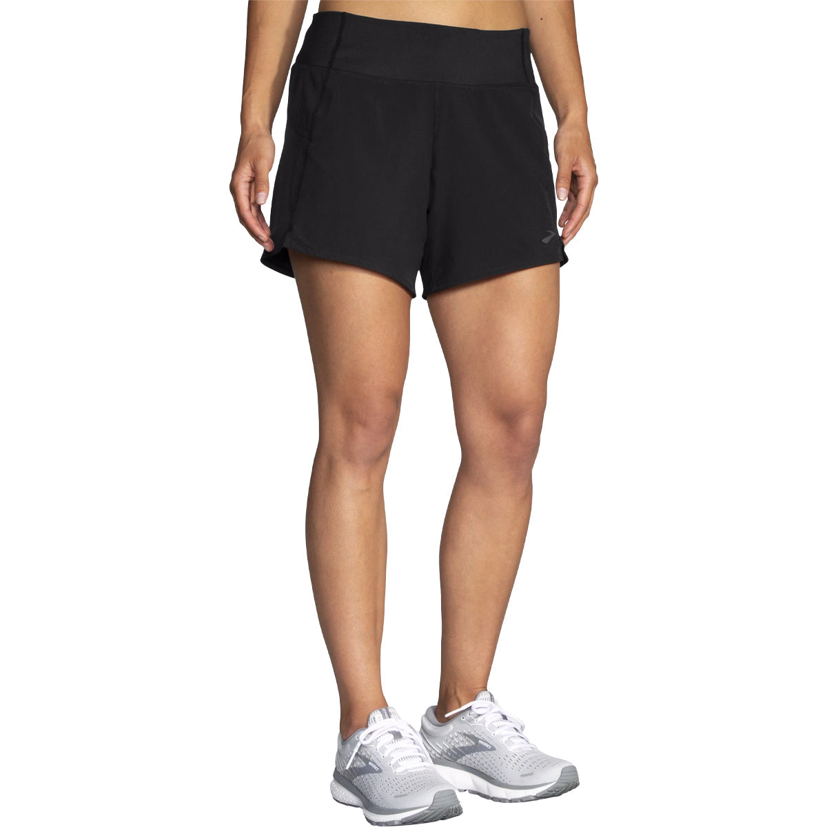 Brooks-Women's Brooks Chaser 5" Short-Black-Pacers Running