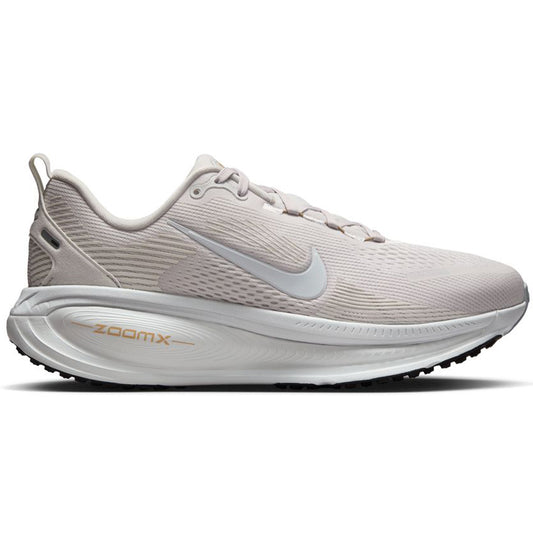 Women's Nike Vomero 18
